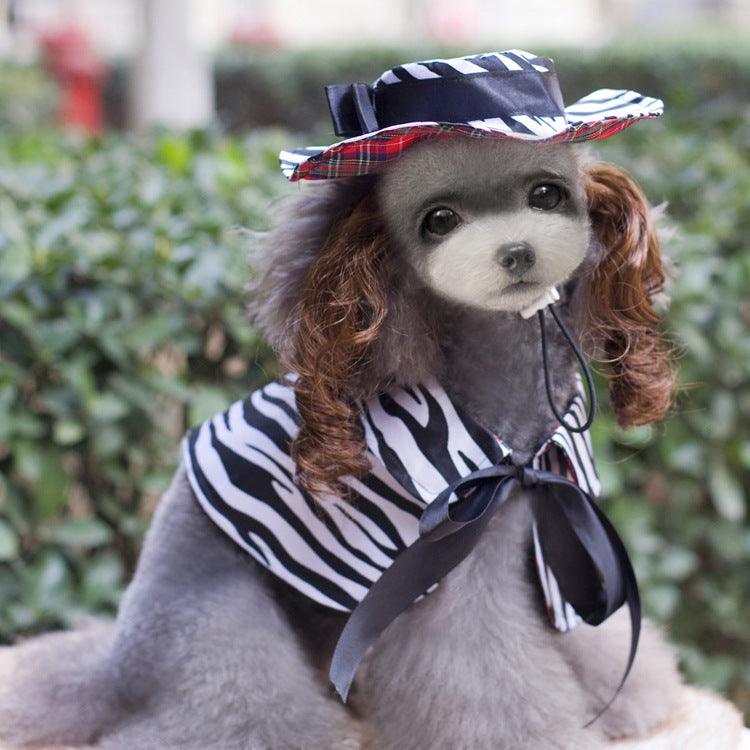 Festive Pet Couture: Hilarious Holiday Pet Attire For A Pawsome Christmas!-3