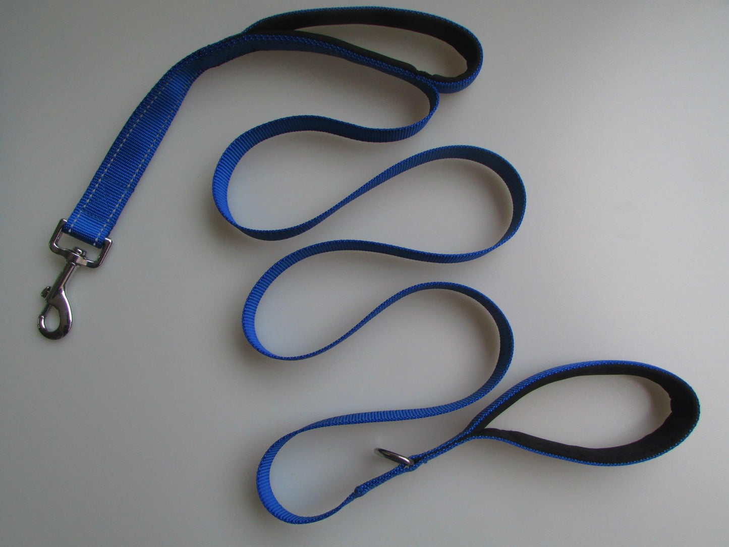 Double Distance Reflective Nylon Pet Leash With Metal Buckle And Handle-1